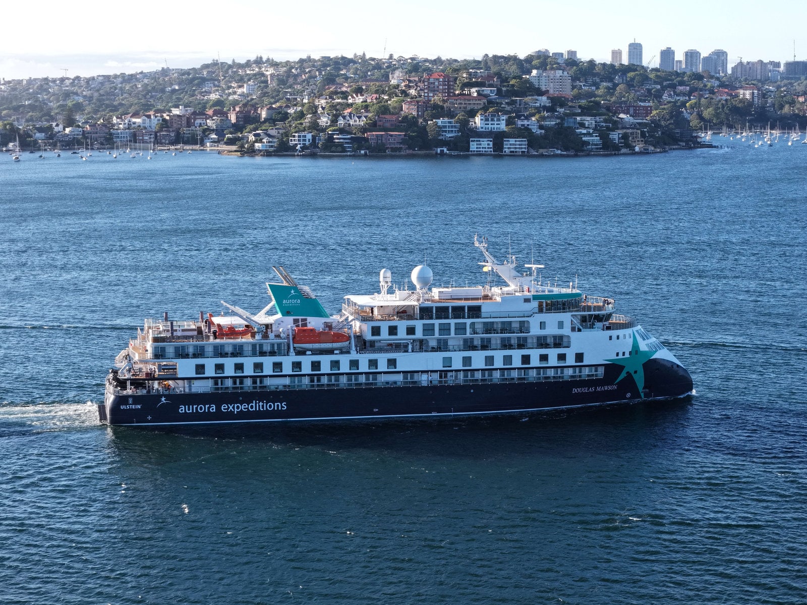Douglas-Mawson-Arrives-in-Sydney-James-Morgan-01