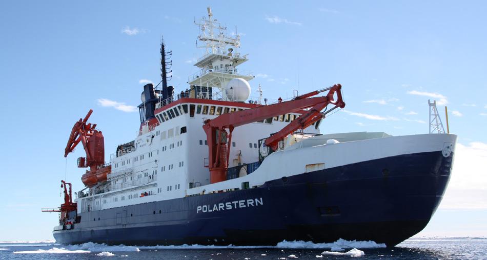 Der derzeitige Forschungseisbrecher «Polarstern» in der Antarktis. Foto: Folke Mehrtens, AWI
