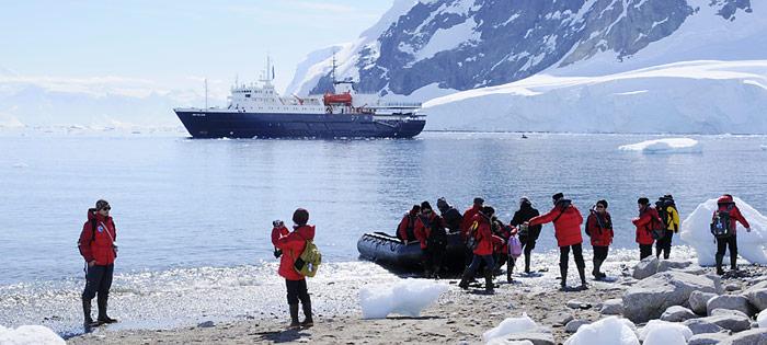 Mit einer Kapazität von 106 Passagiere zählt die «Mv Ortelius» zu den kleinen Expeditionsschiffe, welche die Antarktis besuchen.