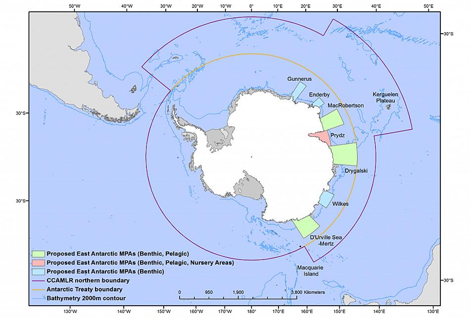 Die antarktischen Meeresschutzgebiete wurden an jedem Treffen der CCAMLR verkleinert und angepasst. Trotzdem wurden sie nicht angenommen, vor allem durch das Veto von China, der Ukraine und Russland, die weitere Ãnderungen verlangt hatten. Karte: AOA