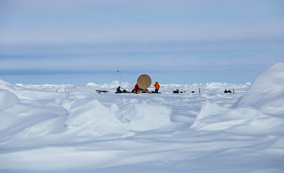 Eine Breitband-Kommunikationsverbindung wurde von einem Team norwegischer Spezialisten erfolgreich auf dem Eis getestet.